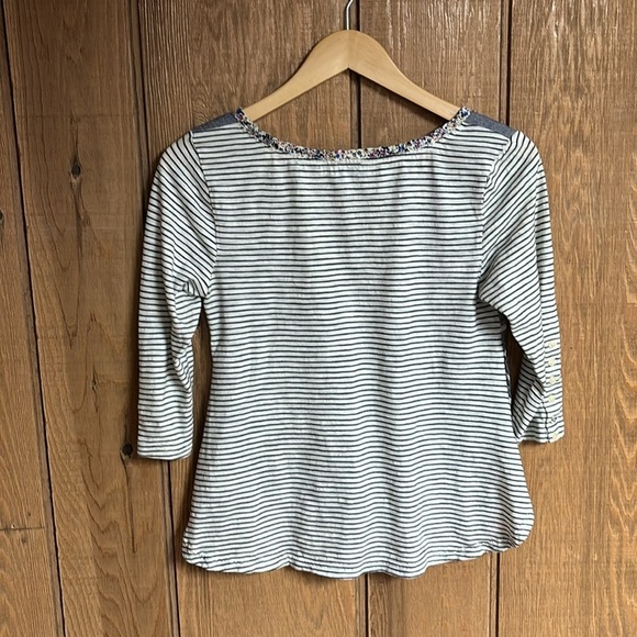 Anthropologie Postmark multimedia 3/4 button embellished sleeves hi lo size S - Picture 8 of 9